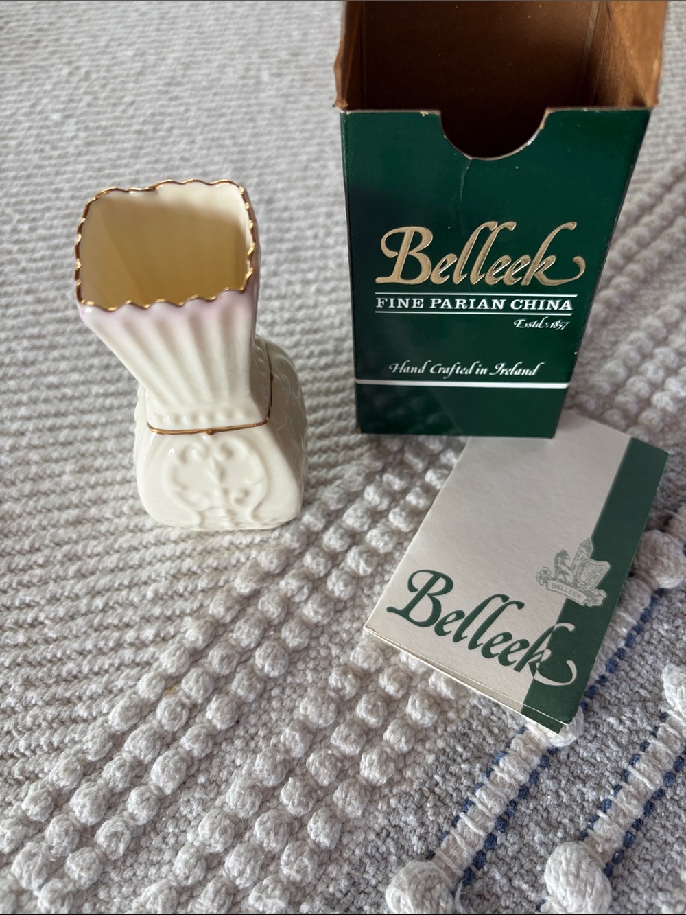 Vintage Belleek Porcelain Toybox Mini Bud Vase Gold Trim New In Box IRELAND